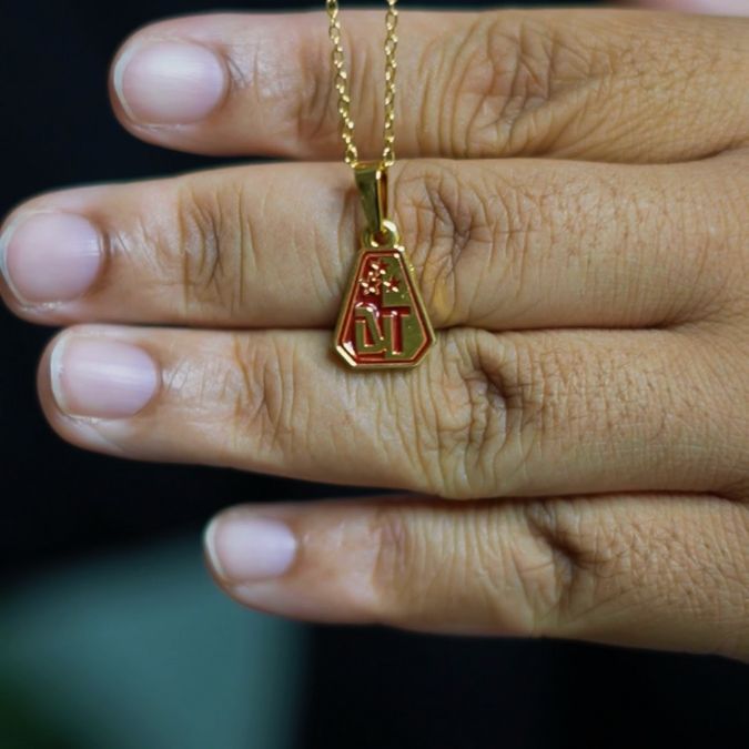 Cadena de Equipos de Fútbol Colombiano en Oro Laminado (no se pela, no cambia de color)