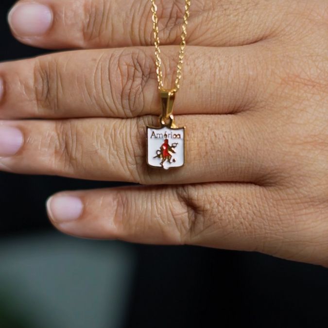 Cadena de Equipos de Fútbol Colombiano en Oro Laminado (no se pela, no cambia de color)