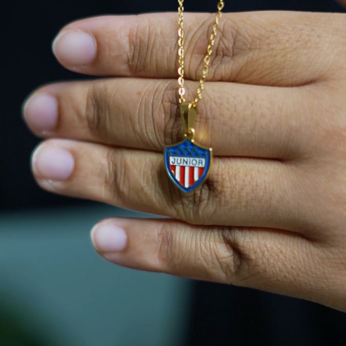 Cadena de Equipos de Fútbol Colombiano en Oro Laminado (no se pela, no cambia de color)